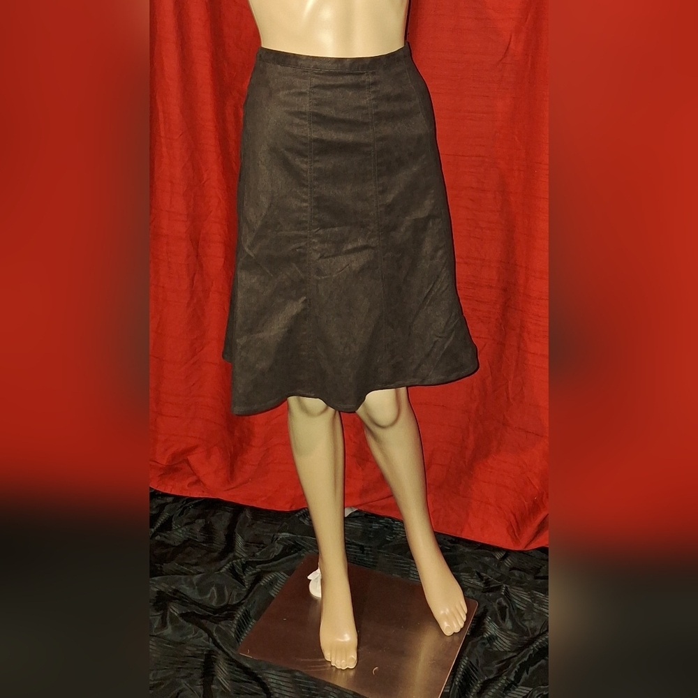 LIZ CLAIBORNE/ COLOR  :CHOCOLATE  /SKIRT /         6 petite